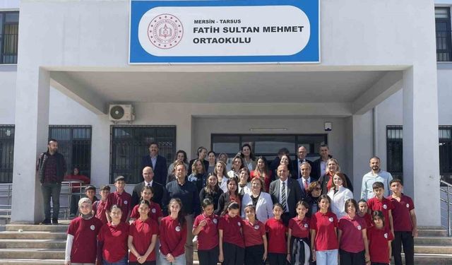 Depremde hayatını kaybeden Karadaş’ın ismi okul kütüphanesinde yaşatıldı