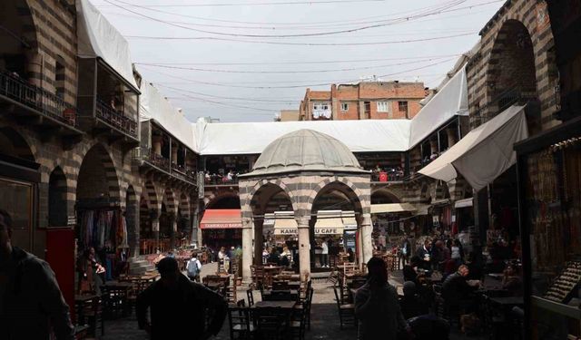 Diyarbakır 9 günlük bayram tatilinde 300 bine yakın ziyaretçi ağırladı