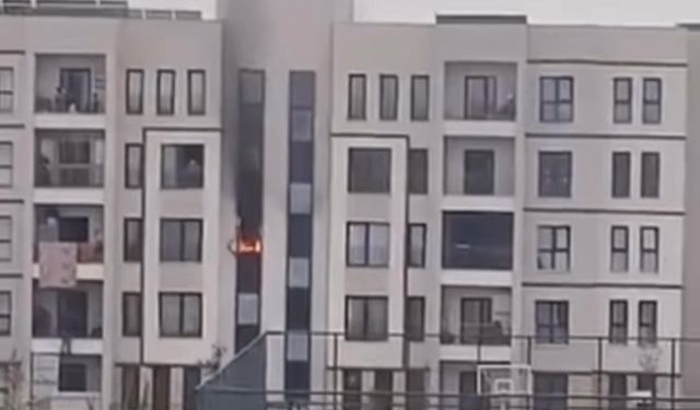 Diyarbakır’da bina yangını: 3’ü çocuk 5 kişi dumandan etkilendi