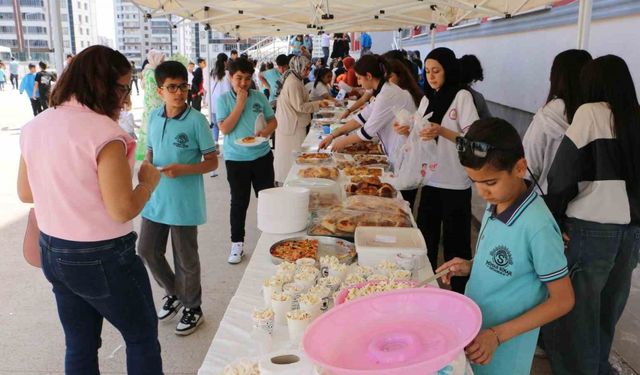 Diyarbakır’da Filistinli çocuklara destek için yardım kampanyası düzenlendi