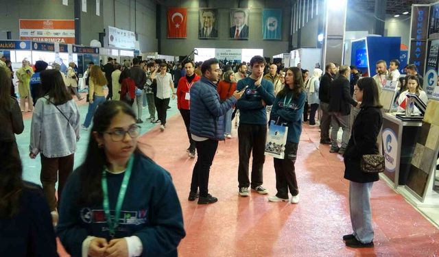 Doğu Anadolu Kariyer Fuarı beklentileri karşıladı