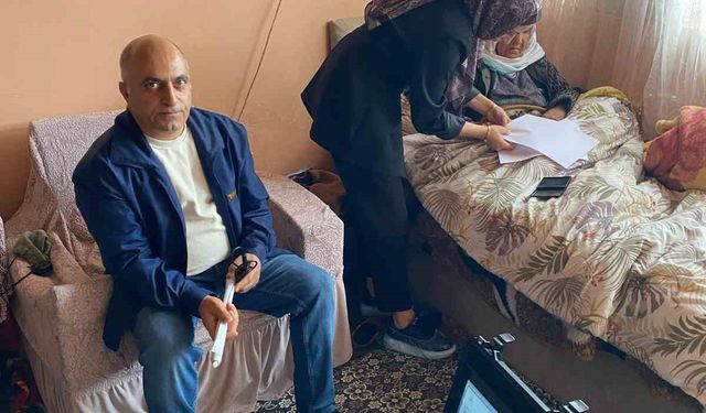 Doğubayazıt’ta 75 vatandaş yerinde kimlik hizmetiyle buluştu