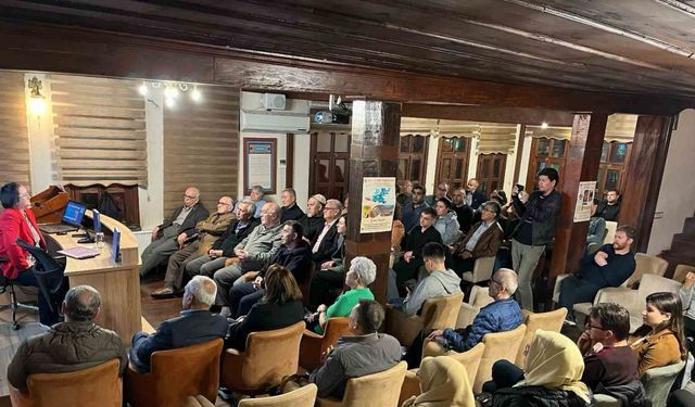 Eskişehir Türk Ocağı’nda ‘Bir Zamanlar Dobruca’ konulu konferans ilgi gördü