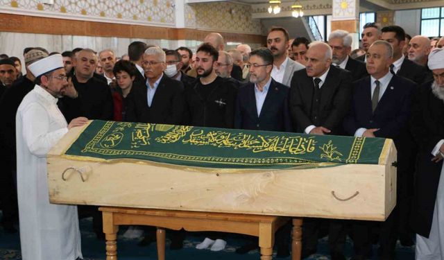 Et ve Süt Kurumu Genel Müdürü Kayhan memleketi Diyarbakır’da son yolculuğuna uğurlandı