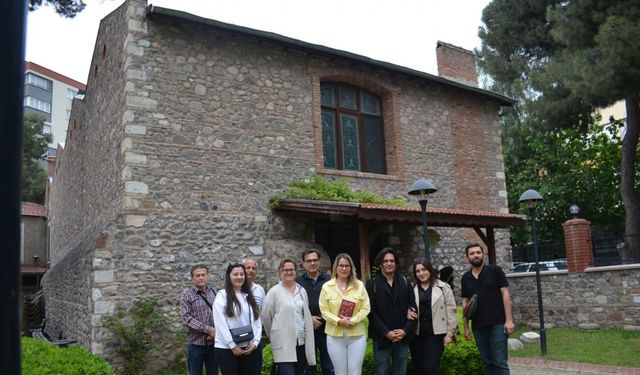 EÜ Etnografya Müzesinde sanat yapay zekayla buluştu