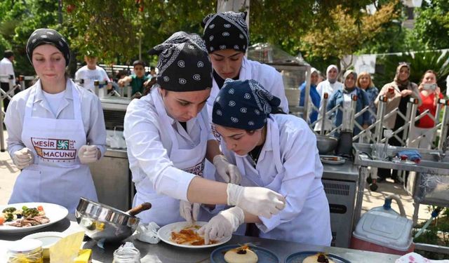 Gastronomi panayırında liseler arası yemek yarışması