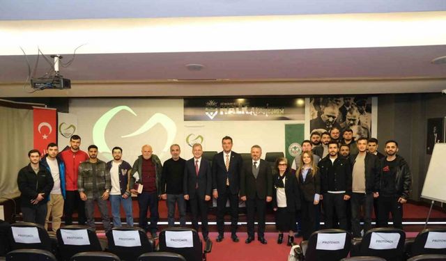 Giresun’da "Kur’an-ı Kerim’i Anlamak" eğitimi tamamlandı
