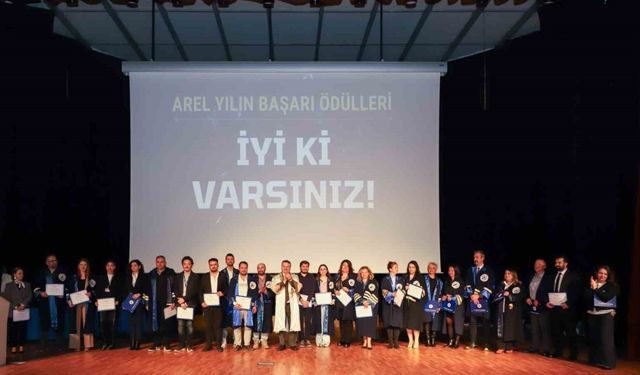 Girişimci mezunlar ödüllendirildi