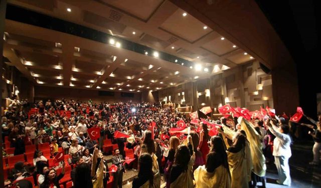 GKV’liler ’Bir Shakespeare Rüyası’nı sahneledi
