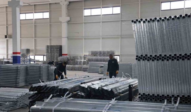 İstanbul’daki yoğunluktan kaçıp Diyarbakır’da kurdukları fabrikadan 10 ülkeye ihracat