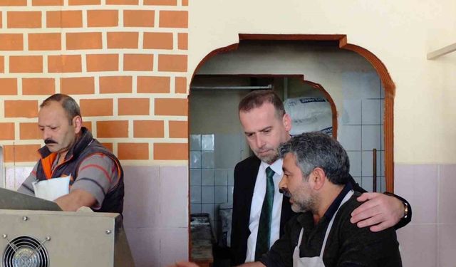 Karademir: "Gündüzbey meydanı bir an önce yapılmalı, üretici yalnız bırakılmamalı"