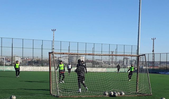 Kars 36 Spor, Arhavi 08 Spor maçı hazırlıklarını sürdürüyor