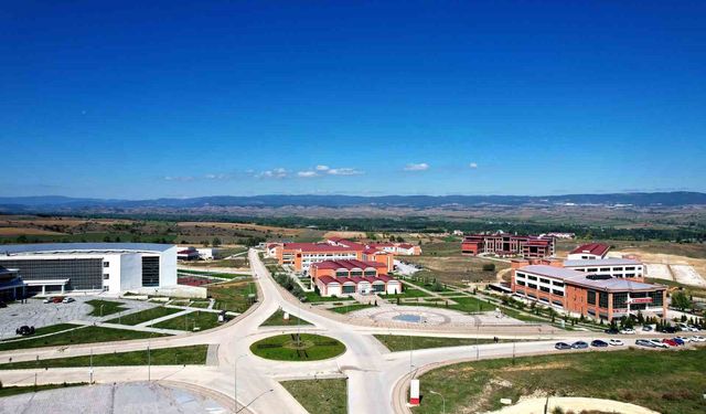 Kastamonu Üniversitesi’nden geleceğin teknolojilerine yönelik yeni programlar
