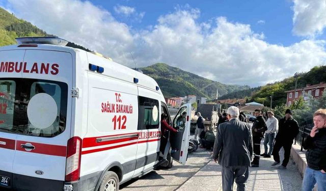 Kastamonu’da motosiklet kamyona çarptı: 1 yaralı