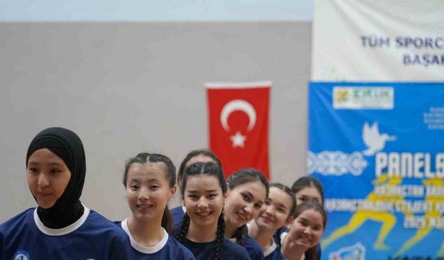 Kazakistanlı öğrenciler Bartın’da buluştu