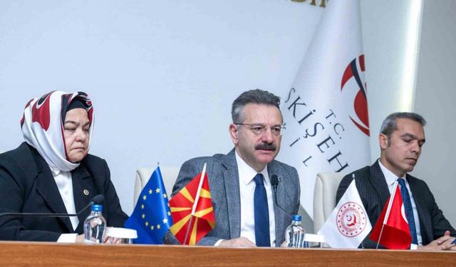 ’Kriz ve Afet Zamanlarında Bağımlılıkla Mücadelede Kamu-STK İş Birliği’ toplantısı yapıldı