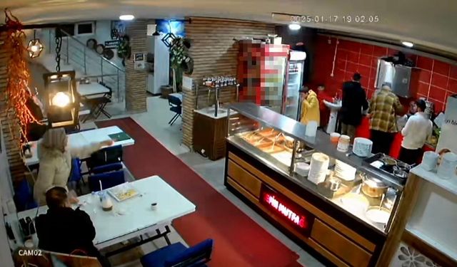 Lokanta çalışanı Heimlich manevrasıyla çocuğun hayatını kurtardı