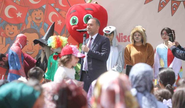 "Mahallemde Bayram Var" şenliği Niğde’de bayram coşkusunu mahallelere taşıdı