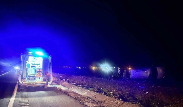 Mardin’de kontrolden çıkan minibüs takla attı: 3 yaralı