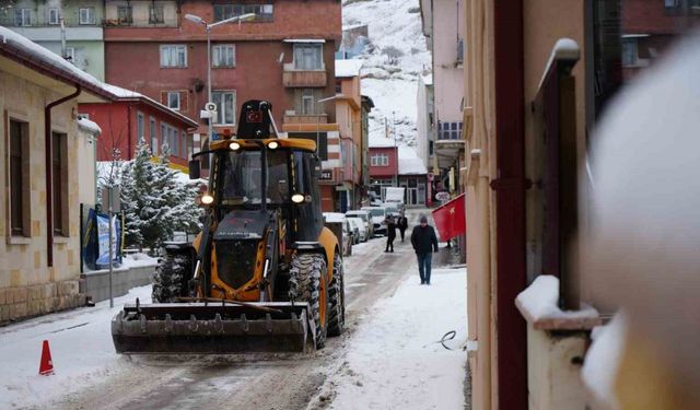 Meteoroloji uyardı: Bayburt ve çevre illerde kuvvetli kar yağışı bekleniyor