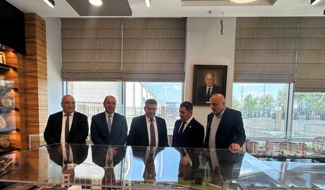 Milletvekili Bozgeyik’ten Merinos Holding’e ziyaret