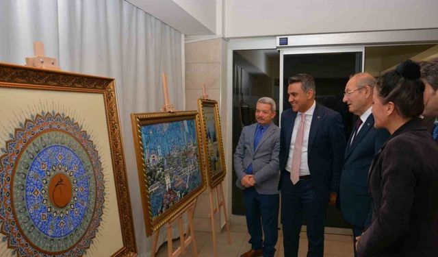 Minyatür eserler beğeni topladı