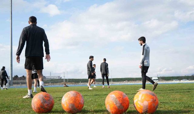 Muşspor, Tokat Belediye Plevne Spor maçı hazırlıklarını tamamladı