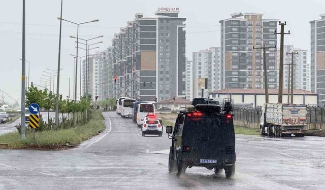 Narin Güran cinayeti davasında 15 sanık, ikinci kez hakim karşısına çıkmak üzere adliyeye getirildi