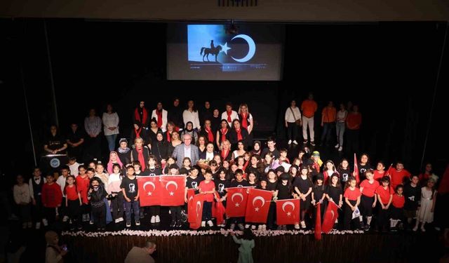 Odunpazarı Belediyesi İngilizce Atölyesi kursiyerleri "İngilizce Gecesi" düzenledi