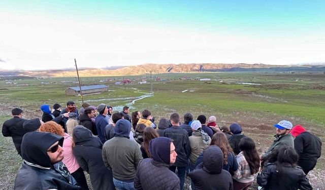 Öğrenciler, Bingöl’de fay hatlarını yerinde inceledi
