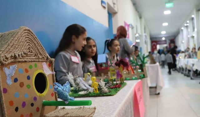 Oltu’da Bilim Şenliği: Miniklerden büyük projeler