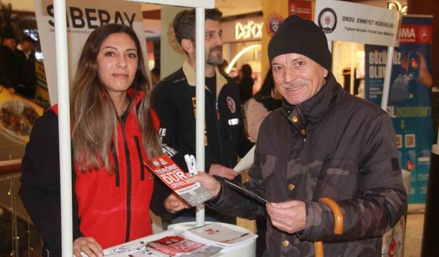 Ordu’da polis ekipleri, halkın güvenliği için bilgilendirdi