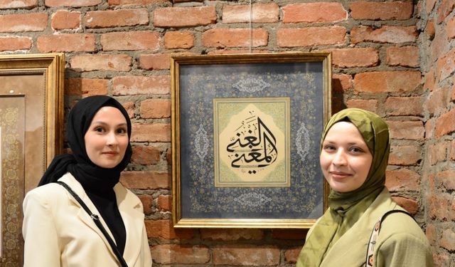Özgün yorumlar taşıyan tezhip çalışmaları sanatseverlerle buluştu