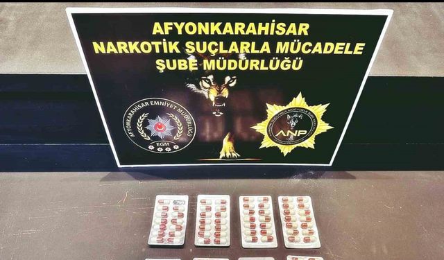 Polis 950 adet uyuşturucu hap ele geçirdi