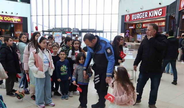 Polis çocuklarına özel etkinlik