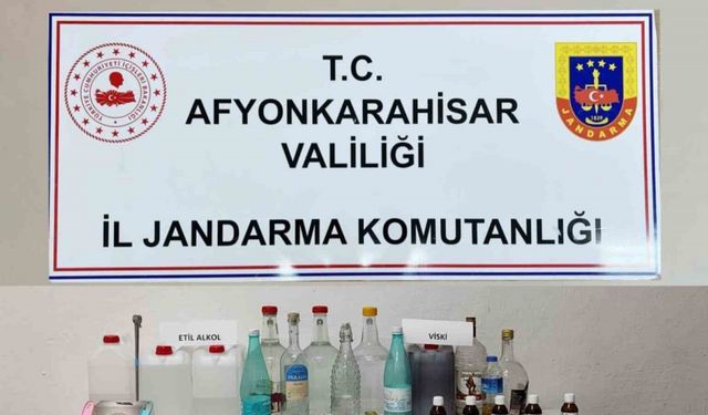 Sahte alkol üretip satan şahsı jandarma yakaladı