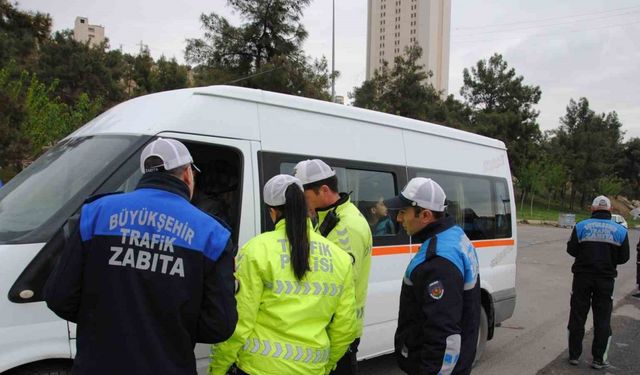 Şanlıurfa’da personel servis araçlarına denetim