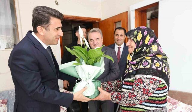Şehit Binbaşı Mithat Çolak’ın ailesine ziyaret