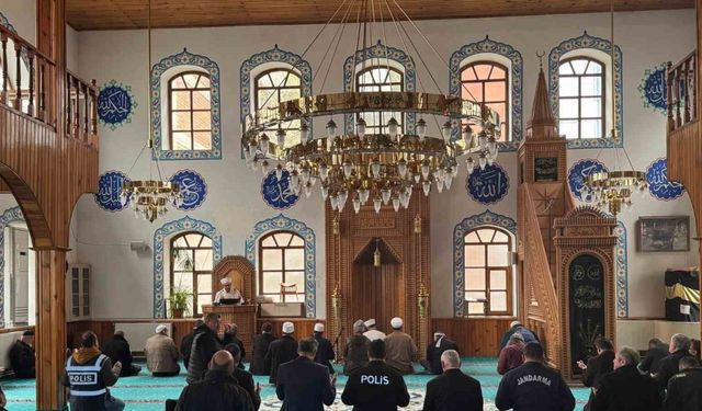 Şehit polis memurları için mevlit okutuldu