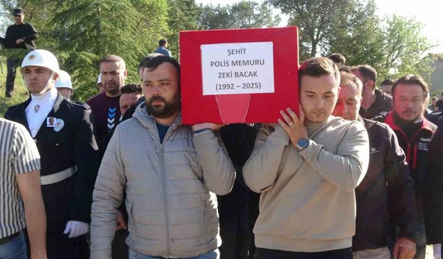 Şehit Polis Memuru Zeki Bacak, Uşak’ta son yolculuğuna uğurlandı