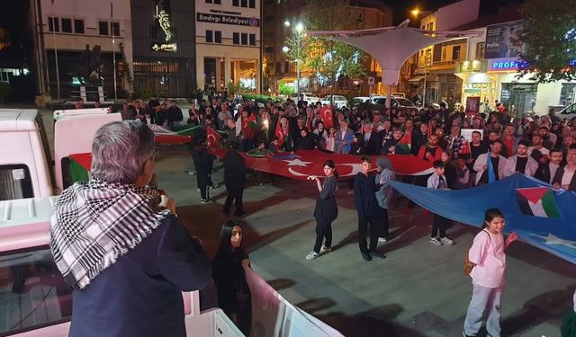 Sındırgı’da Gazze’ye destek yürüyüşü