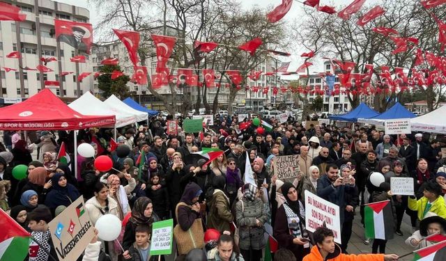 Sinop’ta "Gazze Ölüyor Ayağa Kalk" programı