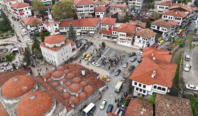 Trafik ve ulaşım düzenlemeleri Safranbolu’yu bayramda rahatlattı