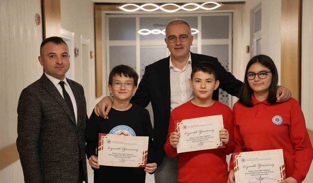 Uluslararası Kanguru Fen sınavlarında CÜ Vakfı Okulları rüzgarı esti
