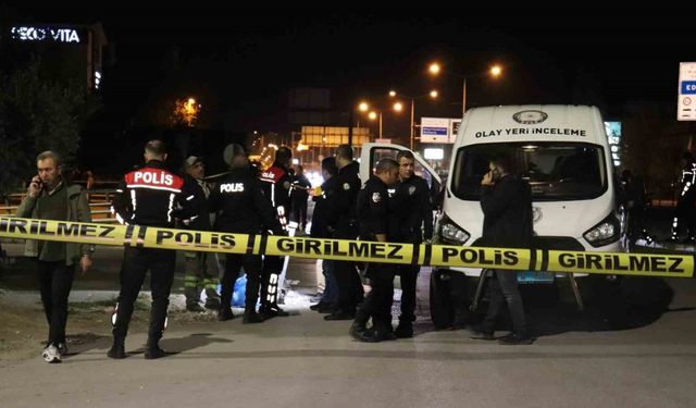 Vicdansızlığın böylesi: Yeni doğmuş bebek, poşet içerisinde çöp konteynerine atılmış halde bulundu