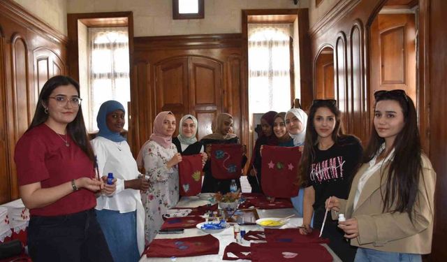 Yabancı öğrencilerle renkli workshop etkinliği