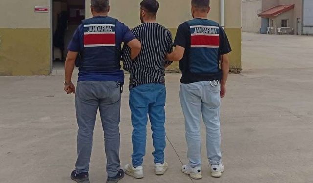 Yağma suçundan kesinleşmiş 10 yıl cezayla aranan şahıs yakalandı