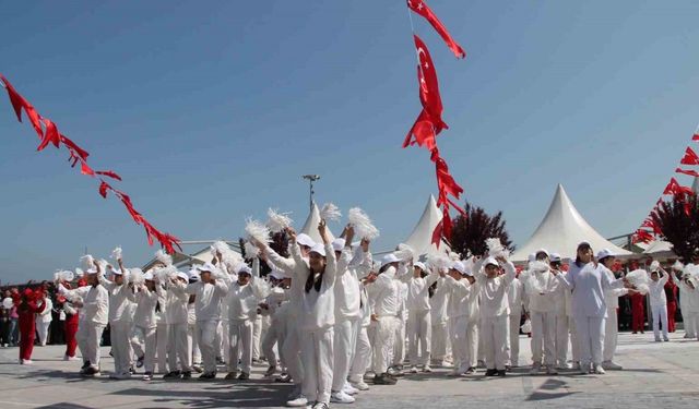 Yalova’da 23 Nisan coşkusu