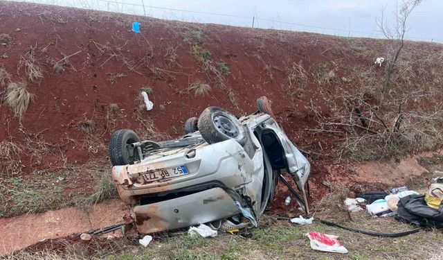 Yoldan çıkan otomobil takla attı: 4 yaralı