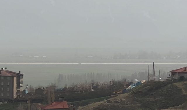 Yüksekova’da toz bulutu